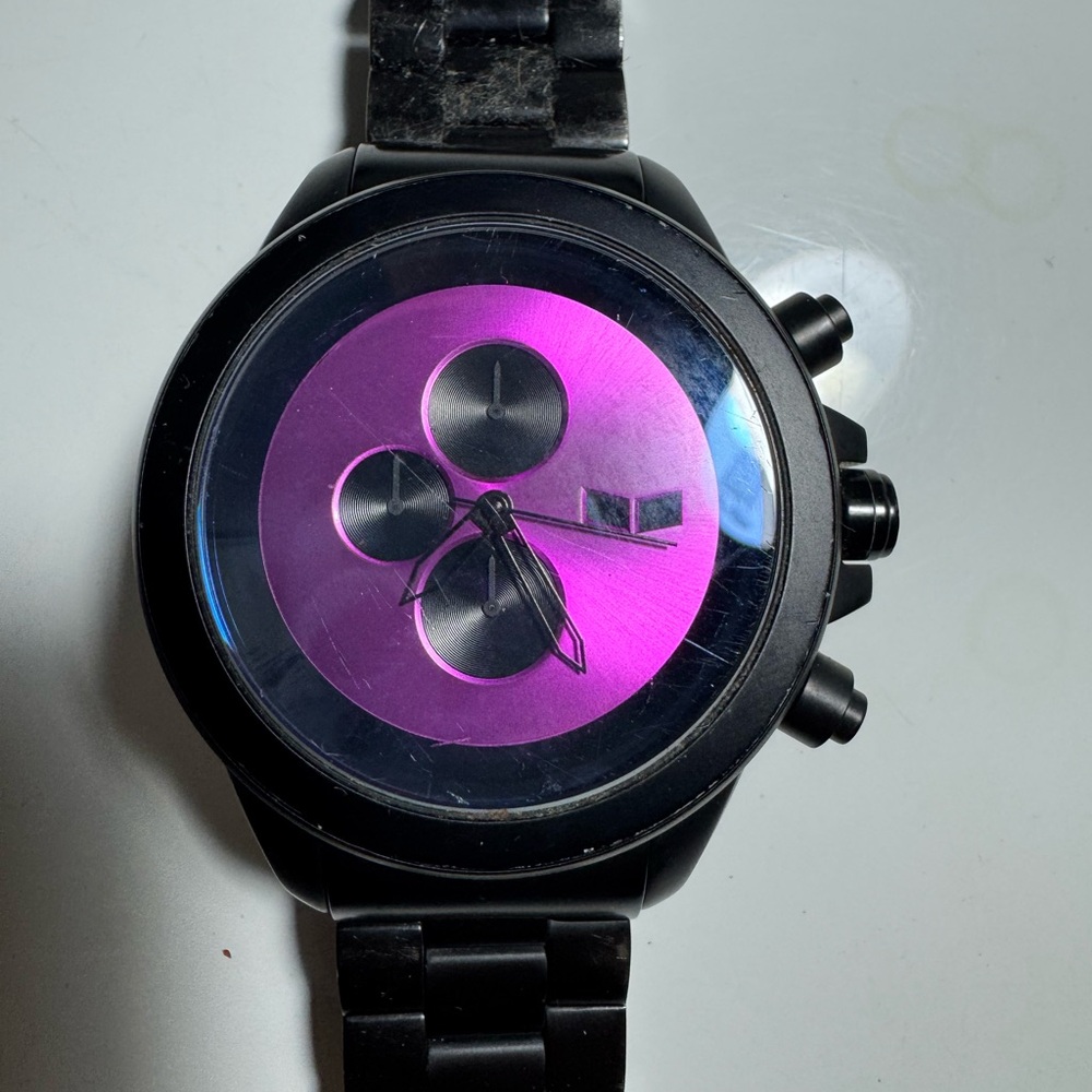 Black and Purple Wearable Watch